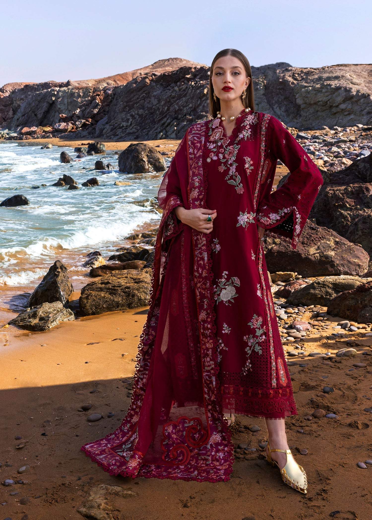 Crimson Flow Embroidered Lawn Unstitched 3pc Suit D 5b Parsi Threads