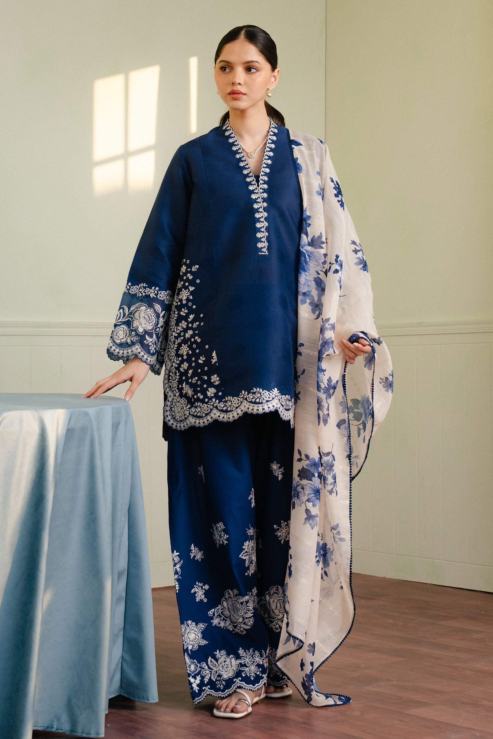 Coco By Zara Shahjahan Embroidered Lawn Unstitched 3pc Suit D 08b Meadow