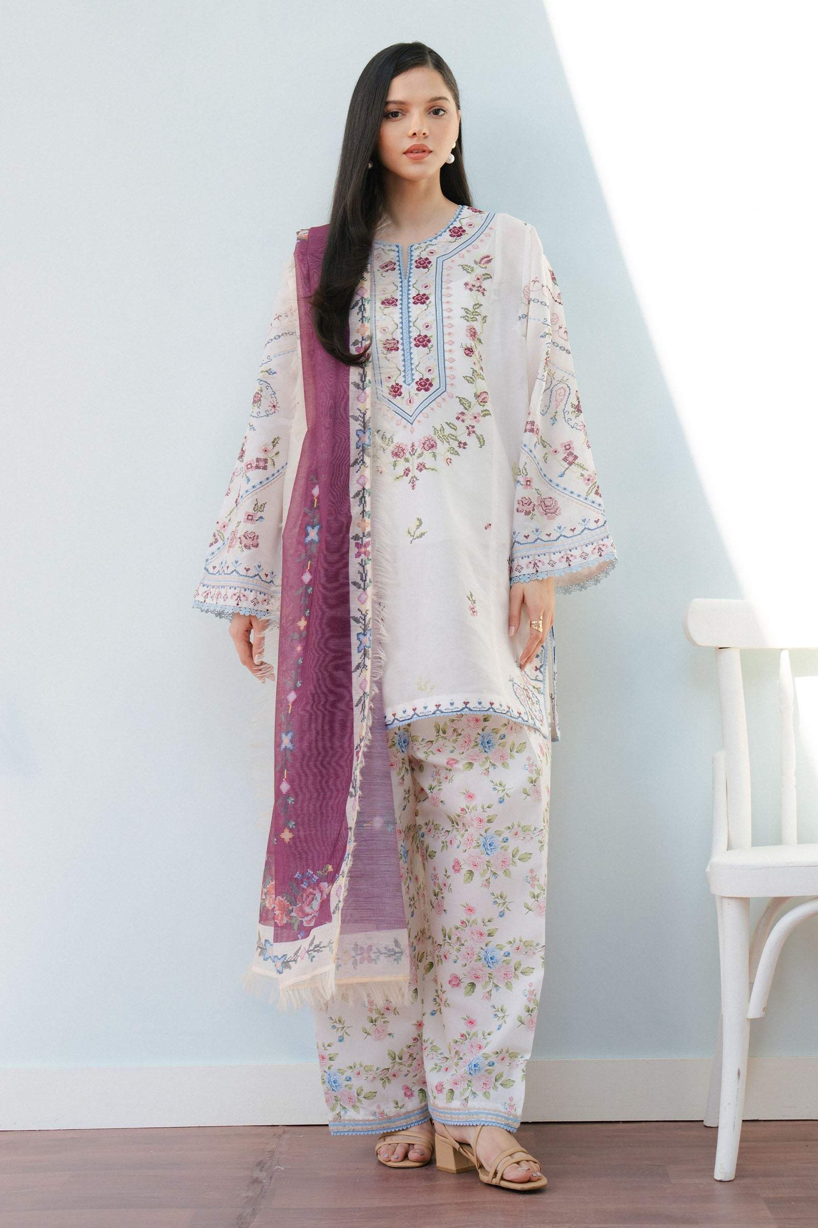 Coco By Zara Shahjahan Embroidered Lawn Unstitched 3pc Suit D 02b Serene