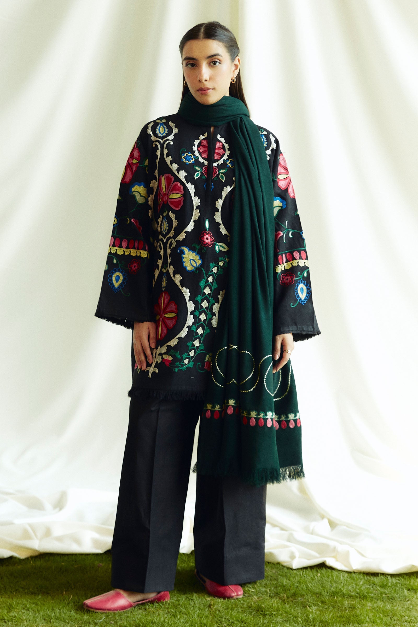Coco By Zara Shahjahan Winter Unstitched Khaddar 3pc Suit Zw24 1b Moonstone